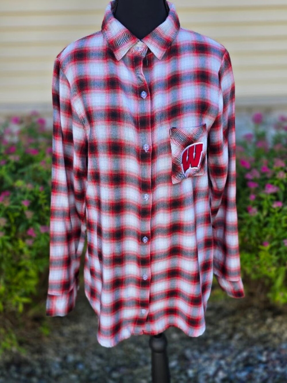Wisconsin Badgers Concepts Sport Plaid Button Down Shirt Large